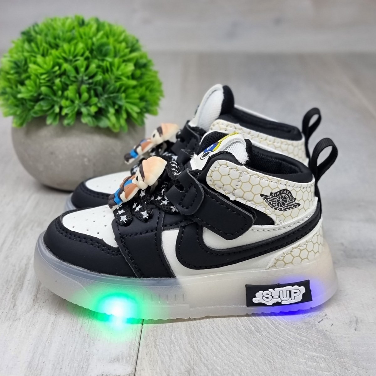 Sneakersi baiat negri cu luminite jacopo