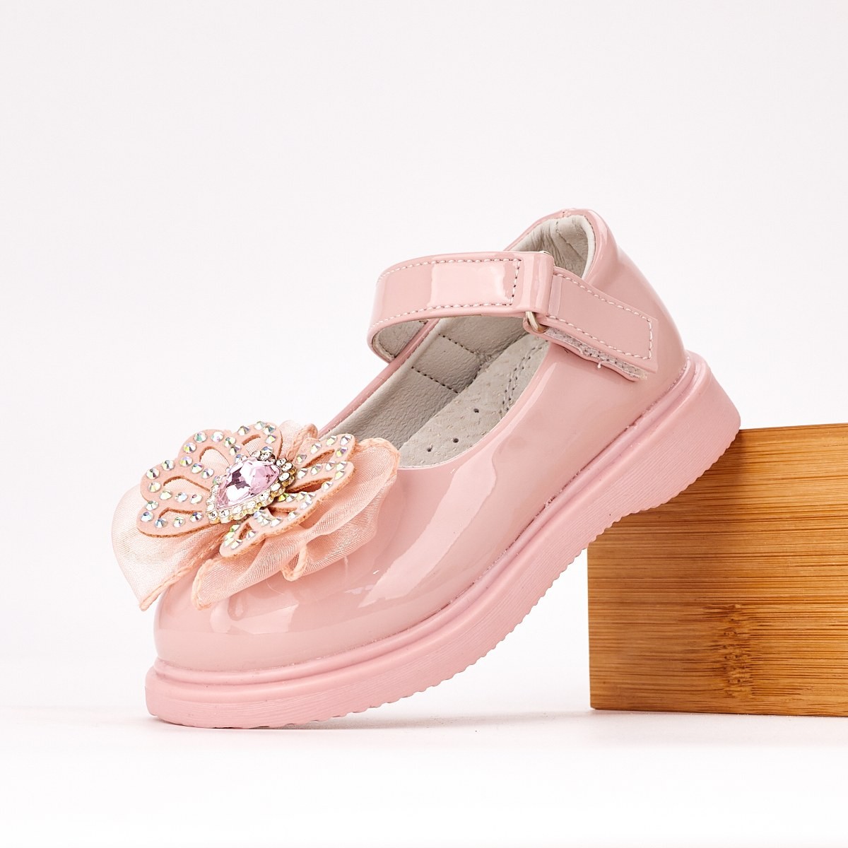 Pantofi fată roz cu arici vamon