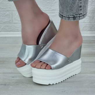 Papuci Dama Argintii Cu Platforma Trix